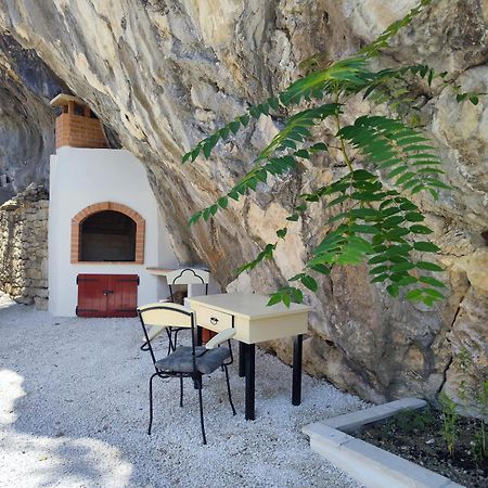 Vintage Stone House Eldo In Podaspilje, Omiš Exterior foto