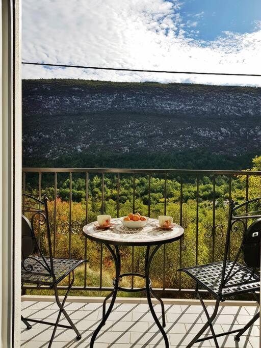 Vintage Stone House Eldo In Podaspilje, Omiš Exterior foto